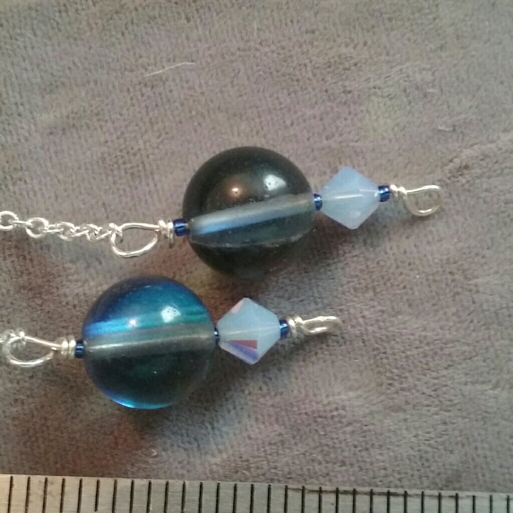 Earrings - Picture 2 of 2